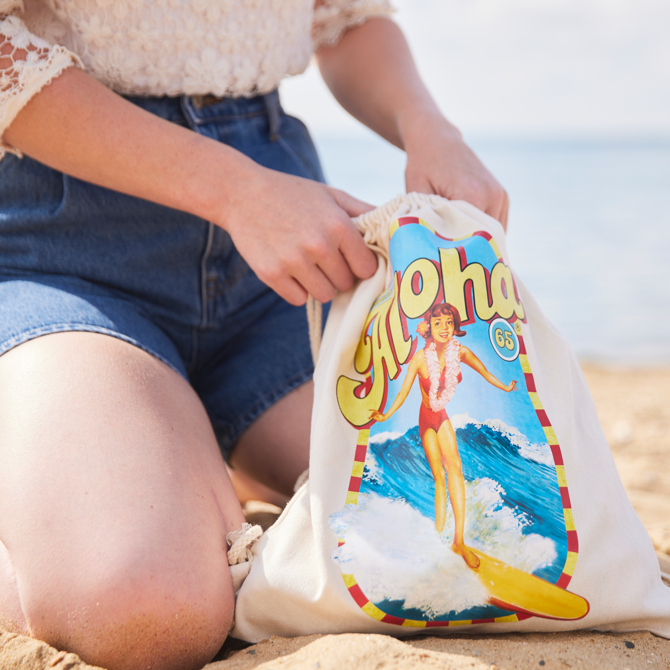 Aloha beach bag sales